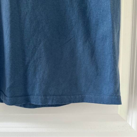 Luke Combs Wings World Tour 2023 Blue T-Shirt Unisex/Men's Size Medium Band Tee - Picture 7 of 16